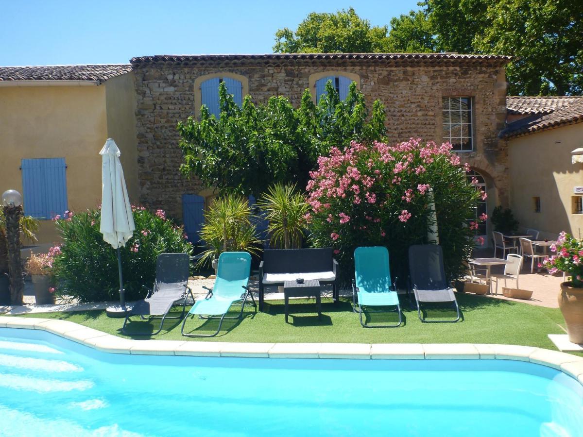 Logis Hotel La Bastide Saint Bach 수즈-라-루스 외부 사진