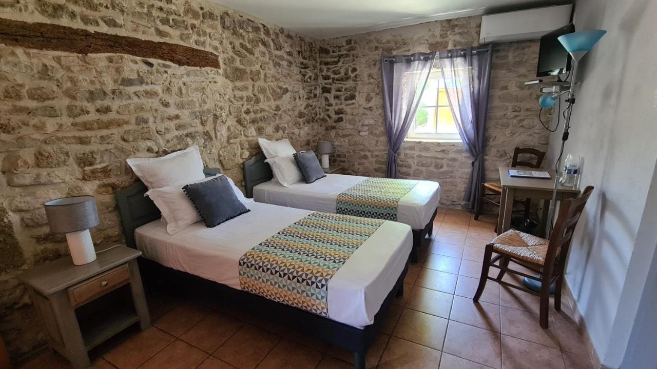 Logis Hotel La Bastide Saint Bach 수즈-라-루스 외부 사진